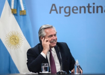Coronavirus: el Presidente anunció la firma del acuerdo con Rusia para la vacuna Sputnik V