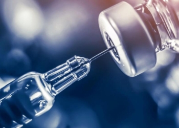 La de Pfizer es la primera vacuna contra el coronavirus autorizada en el país