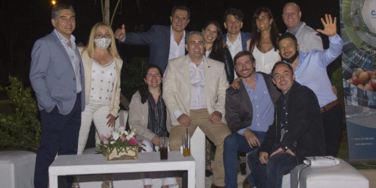 La Cámara La Plata Oeste tuvo su brindis de fin de año en el Howard Johnson de El Retiro
