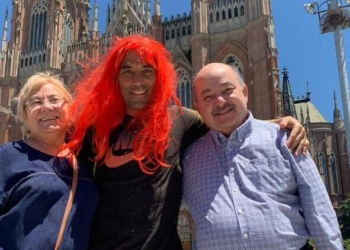 Con promedio 9 y a sus 40 años, se recibió de profe de educación física Nico Tauber