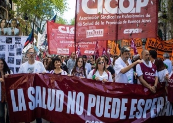 Los médicos bonaerenses aceptaron un incremento salarial del 44,6% para todo 2020