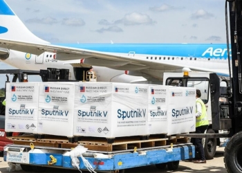 Llegaron más vacunas desde Moscú a la Argentina