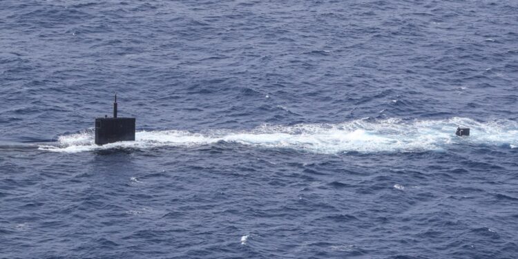 Cancillería expresó su "grave preocupación" por la navegación en el Atlántico Sur de un submarino estadounidense