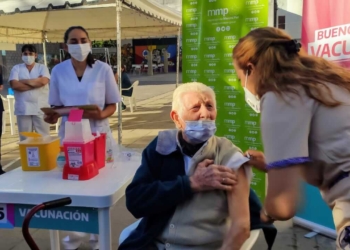 Récord de inscriptos en un día para recibir la vacuna contra el covid en la Provincia