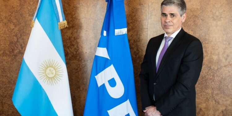 El presidente de YPF Pablo González