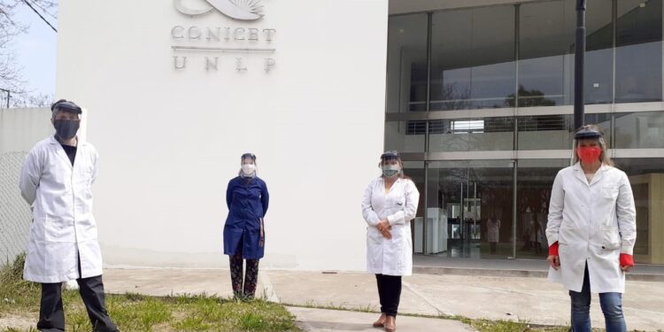 El equipo que desarrolló el método que se utiliza para el diagnóstico de COVID-19