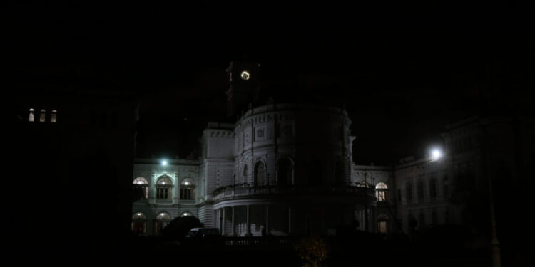 El Palacio Municipal, a oscuras