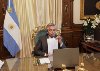 Gran noticia: aprueban el primer lote de Sputnik V producidas en la Argentina