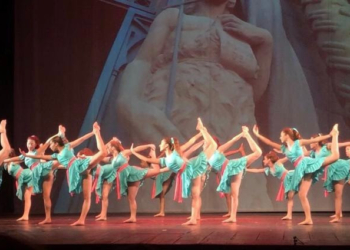 Se inaugura el 7º Ciclo de Danza en el Pasaje Dardo Rocha