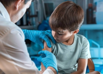 El Gobierno anunció la vacunación de niños y niñas de 3 a 11 años