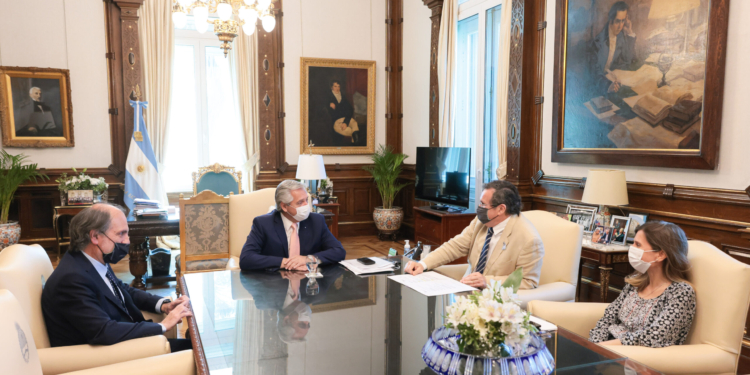 El Gobierno nacional lanzó el programa Más Cultura