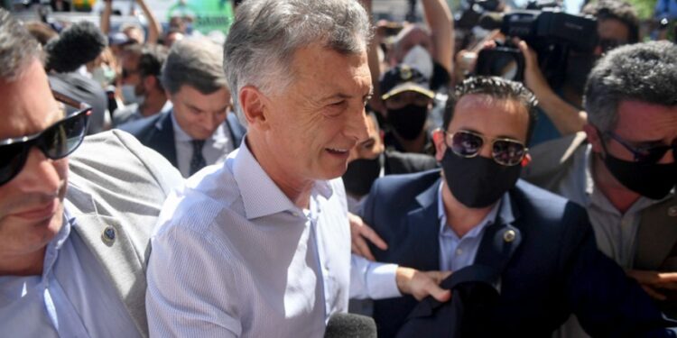 "Le pedimos al juez que exija que las cosas que dice Macri sean documentadas fehacientemente" planteó Carreras. Foto: Juan Gens