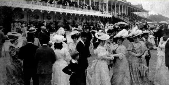 Escenas de la vida cotidiana de la oligarquía terrateniente, el gran factor del subdesarrollo argentino (crédito imagen: Caras y Caretas)