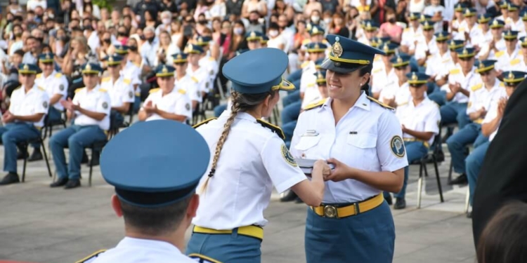 La Provincia incorporó 153 nuevos oficiales penitenciarios