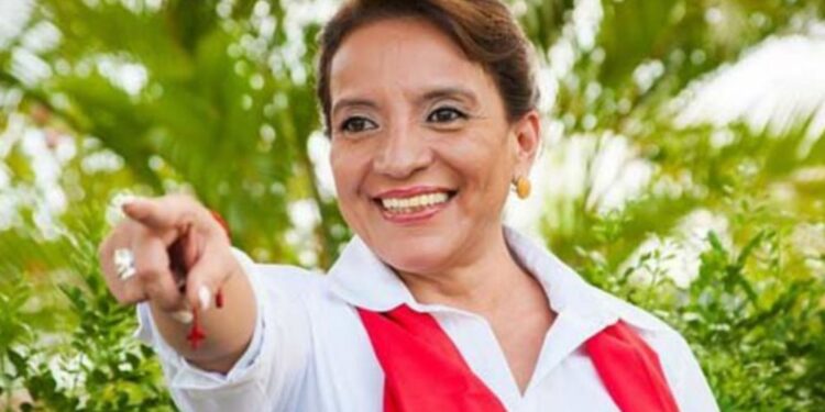 Xiomara Castro, primera presidenta de la República de Honduras (crédito imagen: Ahora San Juan)