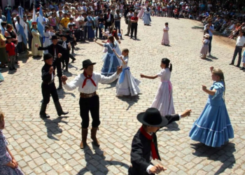 agenda turística en la Semana de Mayo