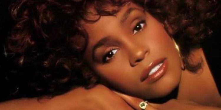 Whitney Houston, la voz sobrenatural (crédito imagen: ABC)