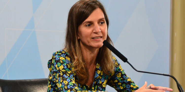 Fernanda Raverta, titular de Anses