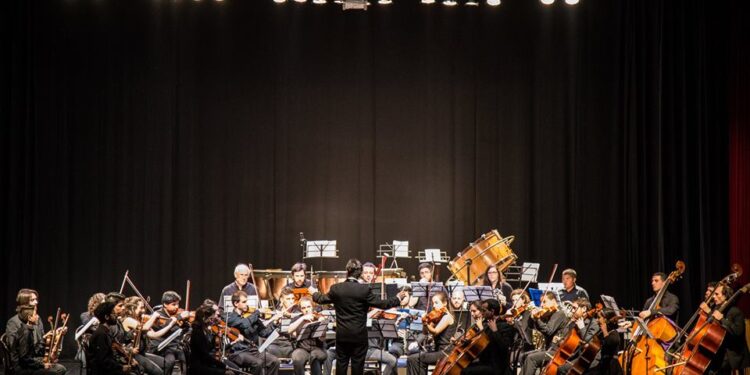 Orquesta Sinfónica del Conservatorio Gilardo Gilardi (crédito imagen: facebook oficial del conservatorio)