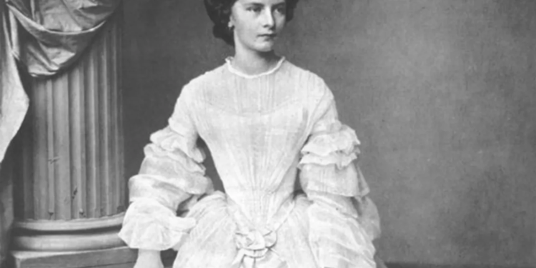 Felicitas Guerrero tuvo una corta e intensa vida, con un trágico final. Algunos dicen que fue el primer femicidio 'acreditado' de la República Argentina. ¿Quién la mató? Pese a la trama trágico-romántica de alguna película o serie que se basó en la versión oficial, una de sus descendientes directas dio otra versión, muy distinta y mucho más verosímil (crédito imagen: clarín)