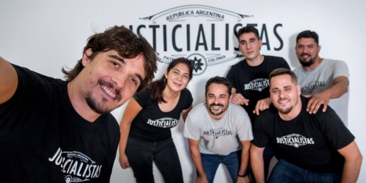 Fundieron con Macri y ahora venden en todo el país: una historia de resistencia y convicciones (crédito imagen: Justicialistas)