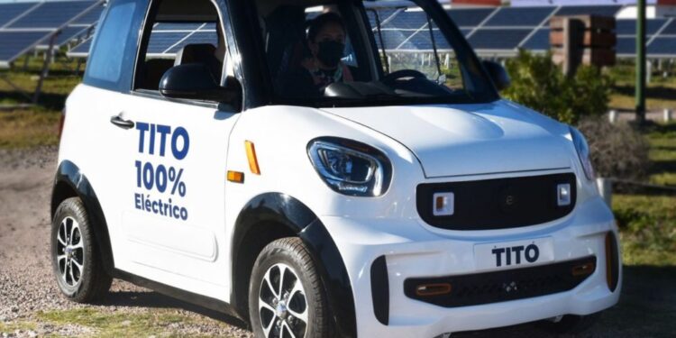 El Tito es el vehículo totalmente eléctrico producido en el país