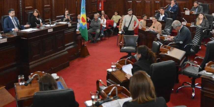 Por unanimidad, el Concejo Deliberante aprobó el avance del Plan de Ordenamiento Territorial (crédito imagen: HCD La Plata)