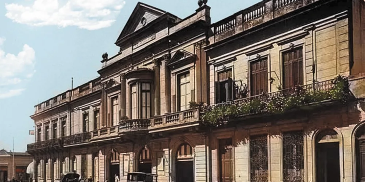 Pepe Podestá se estableció en La Plata y, finalmente, pudo concretar el ideal de tener un teatro propio: el viejo Olimpo, que con el tiempo cambiaría su nombre para convertirse en el actual Coliseo Podestá