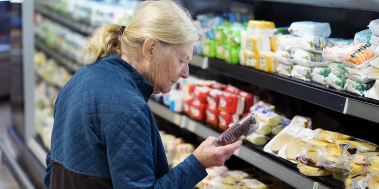 Canasta alimentaria platense: según FundPlata la variación en febrero fue de un 4,7% respecto a enero, con el rubro carnicería liderando los aumentos (crédito imagen: Letra P)
