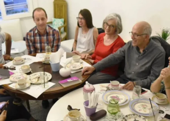 Clubes de lectura, poesía en vivo y talleres de escritura: la literatura como punto de encuentro