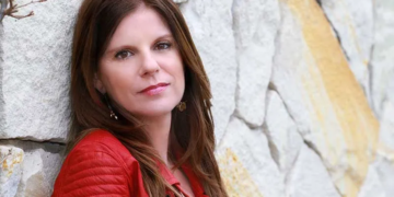 La escritora Lorena Pronsky presenta en La Plata su última novela, «Otra»