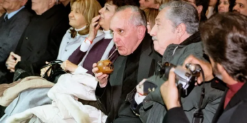 Muestra fotográfica «Francisco: servidor en Buenos Aires, servidor para el mundo»