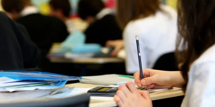 ¿Sos estudiante secundario? ¿Sabías que podés empezar la universidad en agosto? La UCALP abrió una nueva instancia de ingreso