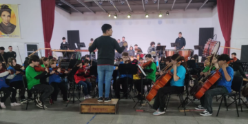 Soberbio concierto de la Orquesta Escuela de Berisso en el Colegio Canossiano