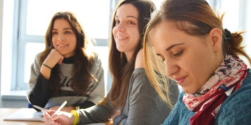 ¿Sos estudiante secundario? ¿Sabías que en la UCALP podés empezar la universidad en agosto?